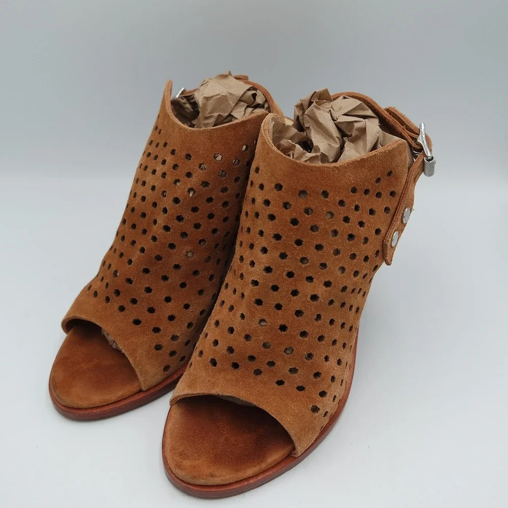 Rag & Bone Wyatt Womens Cognac Brown Perforated Suede Sandals 37 Fits US 7